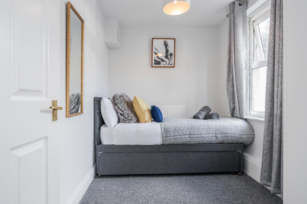 Stunning 2-Bed Apt - Free Parking - Camden - Central - Zoo - Shop - Events Londres Exterior foto